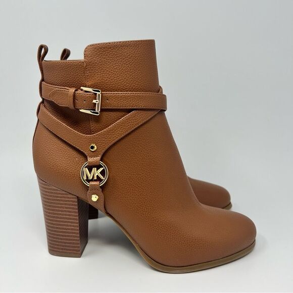 Michael Kors Logo Boots NEW! - Picture 1 of 8